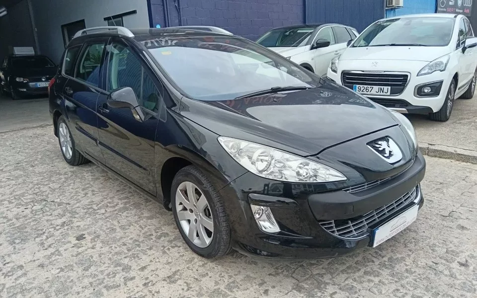PEUGEOT 308 308 SW 1.6HDI Confort - 4700€ en Cordoba