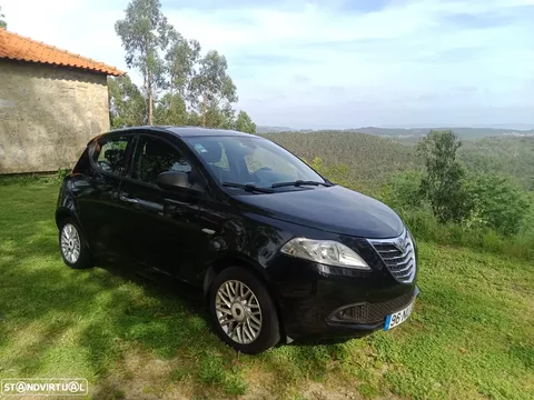 Lancia Ypsilon 1.2 S&S Silver