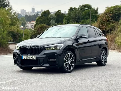 BMW X1 25 e xDrive Pack M