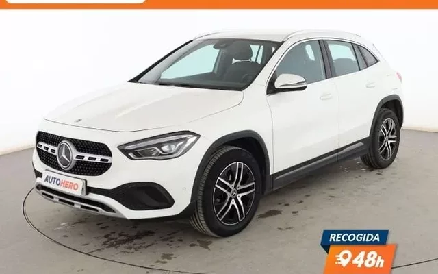 MERCEDES-BENZ Clase GLA GLA 200 d Progressive