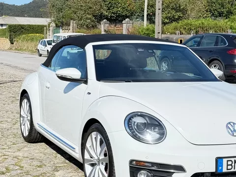 VW New Beetle Cabriolet 2.0 TSI DSG Exclusive Sport