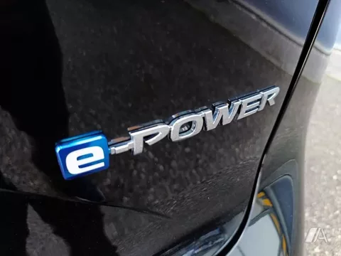 NISSAN Qashqai QASHQAI 1.5 HEV E-POWER 140KW N-CONNECTA AUTO 5P