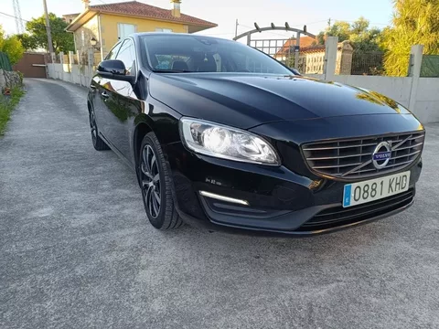 VOLVO S60 S60 D3 Momentum 150
