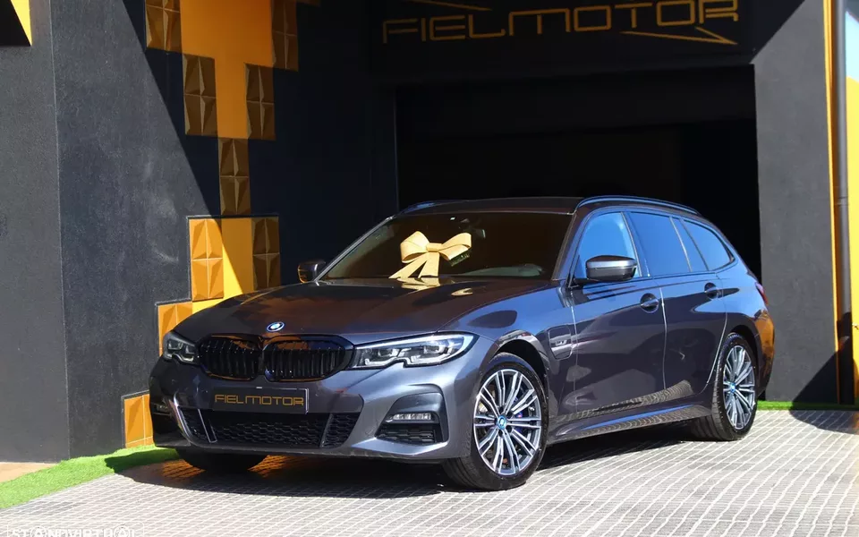 BMW 320 e Pack M Auto