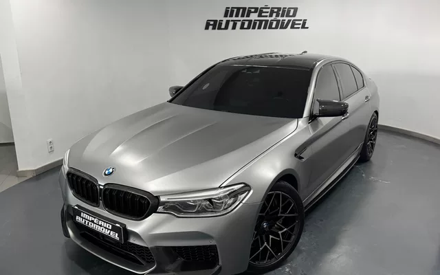 BMW M5 Standard
