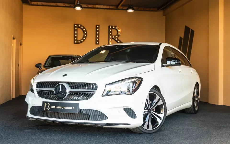 Mercedes-Benz CLA 220 d 7G-DCT Urban
