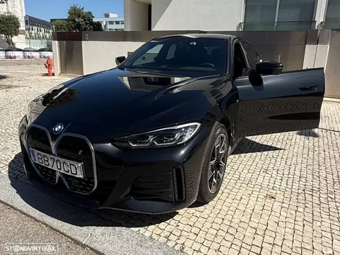 BMW i4 eDrive40 Pack Desportivo M