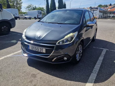 Peugeot 208 1.2 PureTech Style