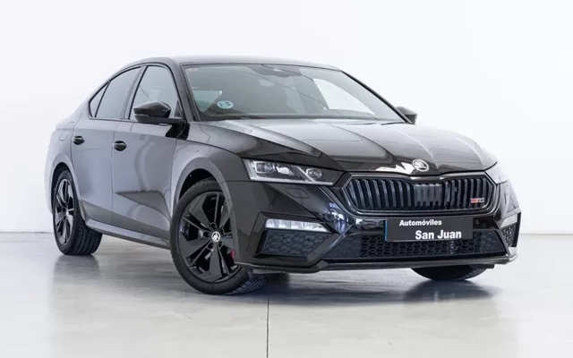 SKODA Octavia Octavia 2.0 TSI RS DSG 180kW