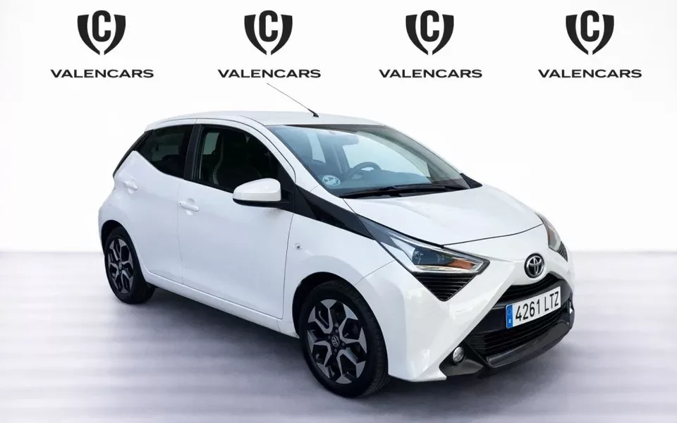TOYOTA Aygo Aygo 70 x-play - 12800€ en Valencia