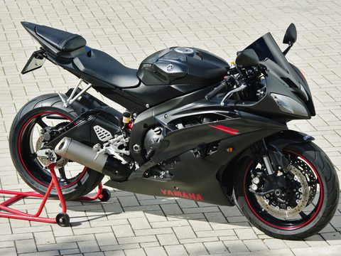 Yamaha YZF R6
