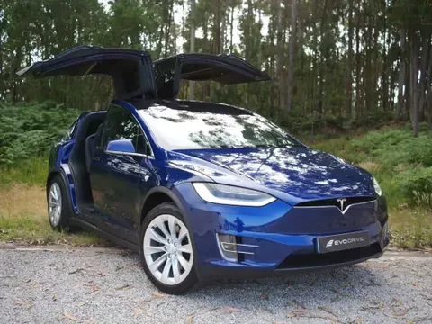 Tesla Model X 2018 75D