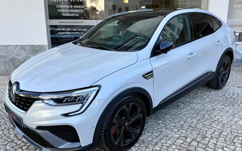 Renault Arkana 1.6 E-Tech R.S.Line