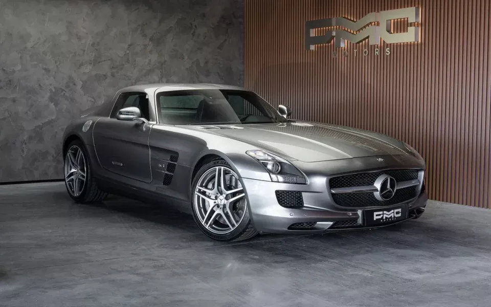 Mercedes-Benz SLS 63 AMG