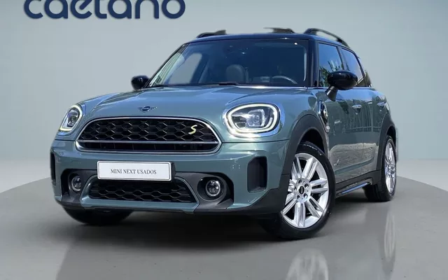 MINI Countryman Cooper SE Premium Classic Auto