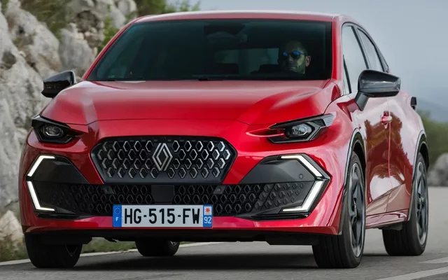 RENAULT Clio Clio E-TECH Híbrido Equilibre 103kW