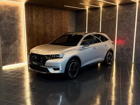 DS DS7 4x4 E-Tense Performance Line+ EAT8