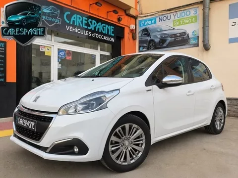 PEUGEOT 208 208 1.2 PureTech S&S Signature 82 - 7900€ en Alcarràs