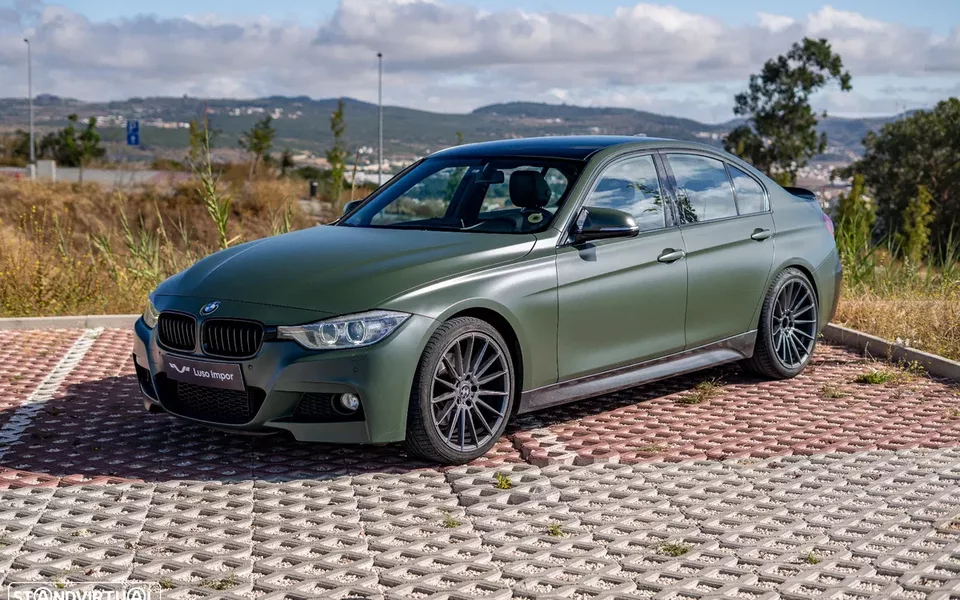 BMW 328 i Pack M