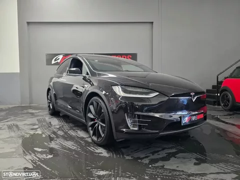 Tesla Model X P100D