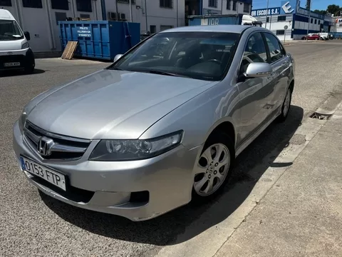 HONDA Accord Accord 2.0i-VTEC Sport - 4200€ en Zaragoza