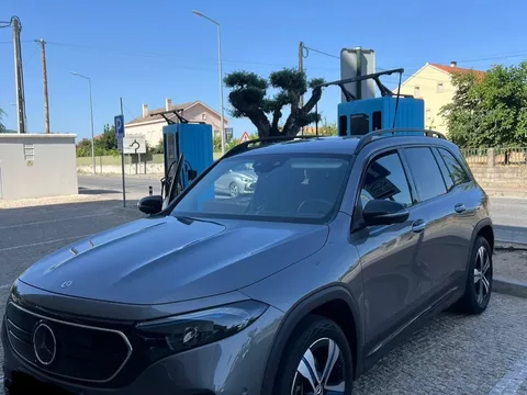 Mercedes-Benz EQB 250+