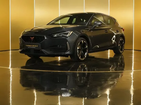Cupra Leon 1.4 e-Hybrid MID DSG