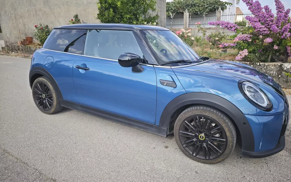 MINI 3 Portas