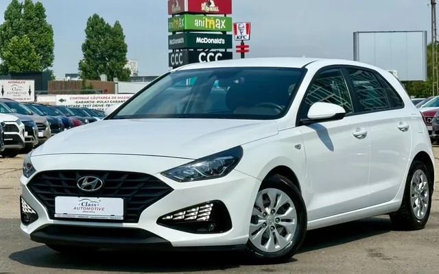 Hyundai i30 2022 1.5 110CP 5DR M/T Comfort
