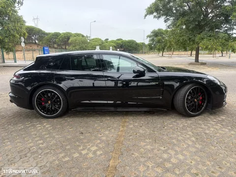 Porsche Panamera Sport Turismo 4S E-Hybrid