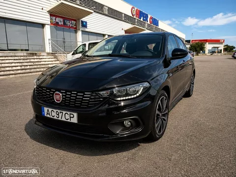 Fiat Tipo 1.3 M-Jet Lounge