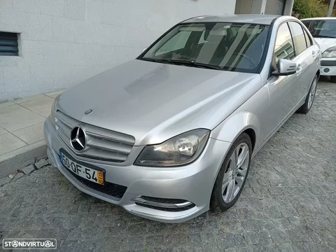 Mercedes-Benz C 220