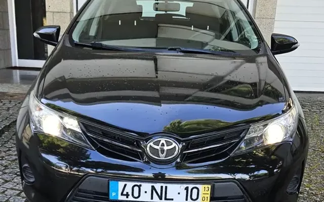 Toyota Auris 2013 1.4 D-4D AC