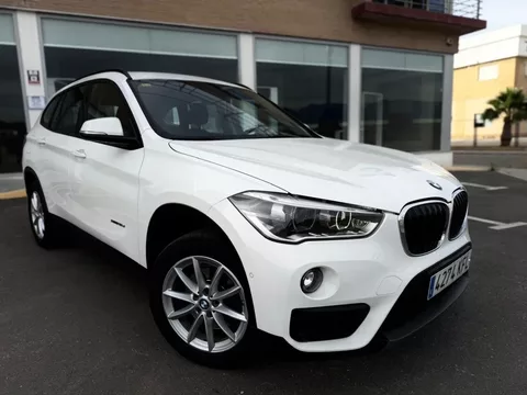 BMW X1 X1 sDrive 18dA Business