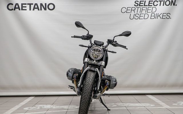 BMW Motorrad R 12 NEGRO