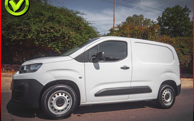 CITROEN BERLINGO VAN 3ΘΕΣΙΟ ΒΕΝΖΙΝΗ! 1.2 110HP 9.500 €