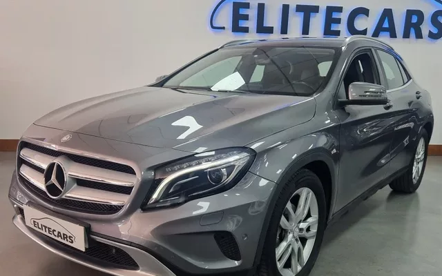 MERCEDES-BENZ Clase GLA GLA 200d Style 7G-DCT