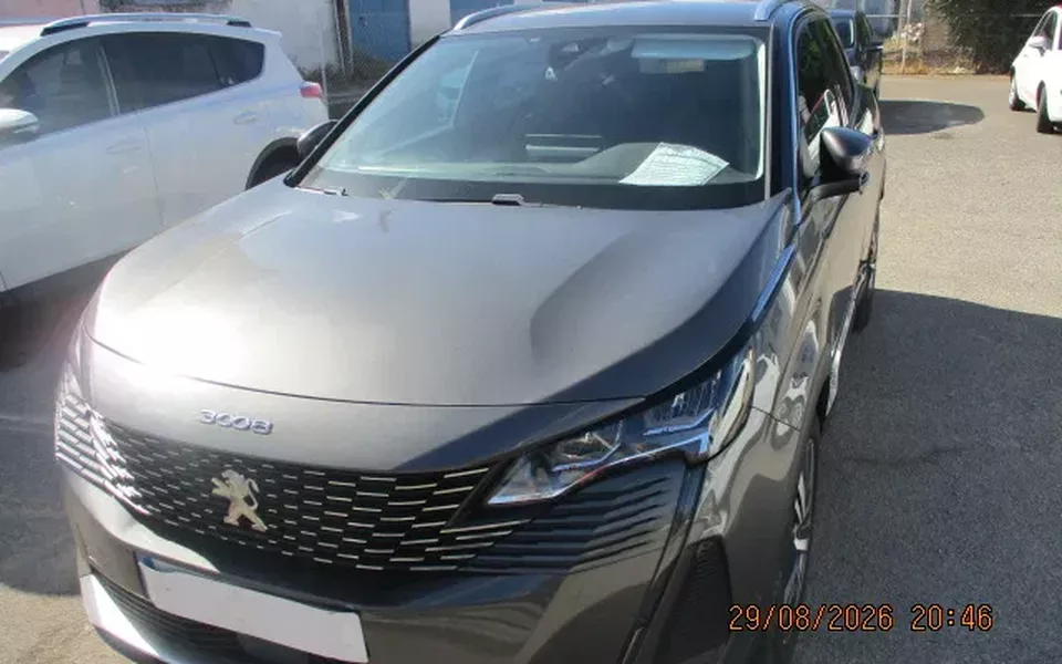 Peugeot 3008 1.5 BlueHDi Allure EAT8