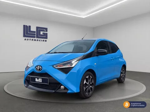 TOYOTA Aygo Toyota 1.0 70 x-play