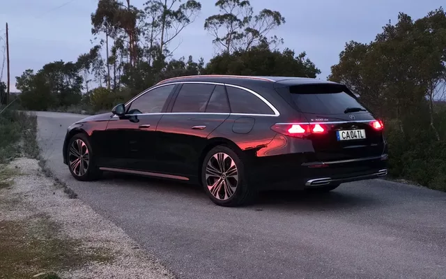 Mercedes-Benz E 300 de