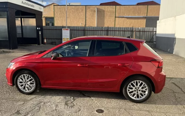 SEAT Ibiza Ibiza 1.0 TSI S&S FR 110