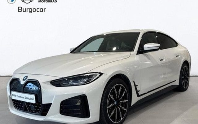 BMW i4 eDrive35