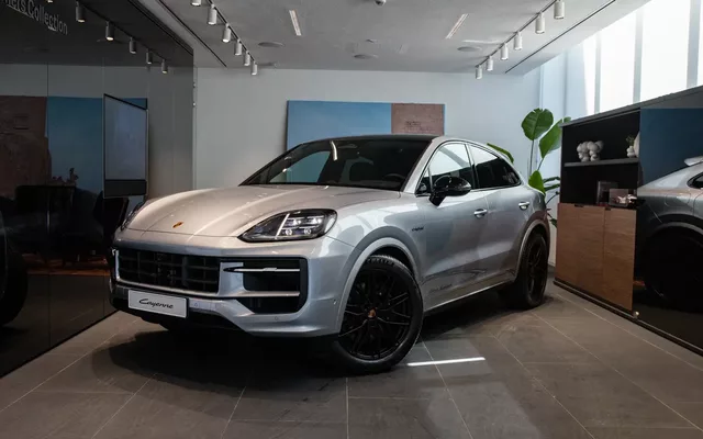 Porsche Cayenne Coupé E-Hybrid Black Edition