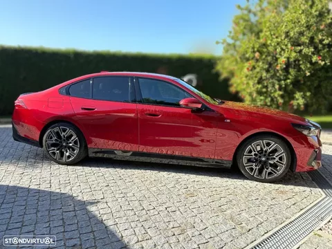 BMW 530