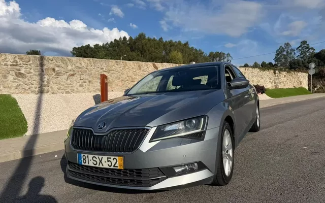 Skoda Superb 2.0 TDI Active