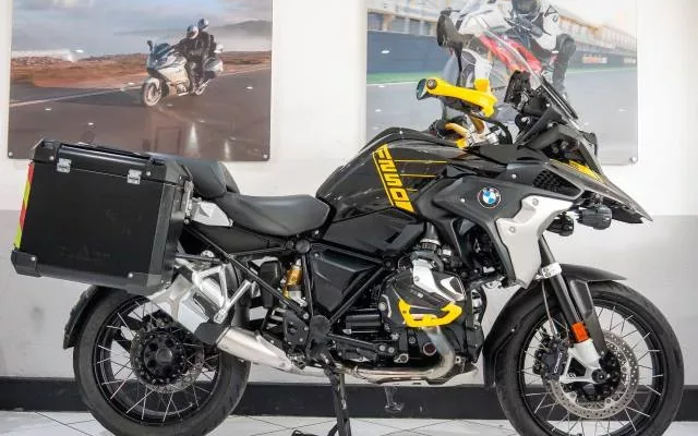 2022 BMW R1250GS TE 40th Anniversary for sale at Motorbiking Bournemouth Ltd.
