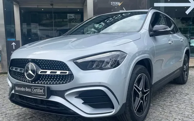 Mercedes-Benz GLA 250 e 8G-DCT AMG Line Advanced Plus
