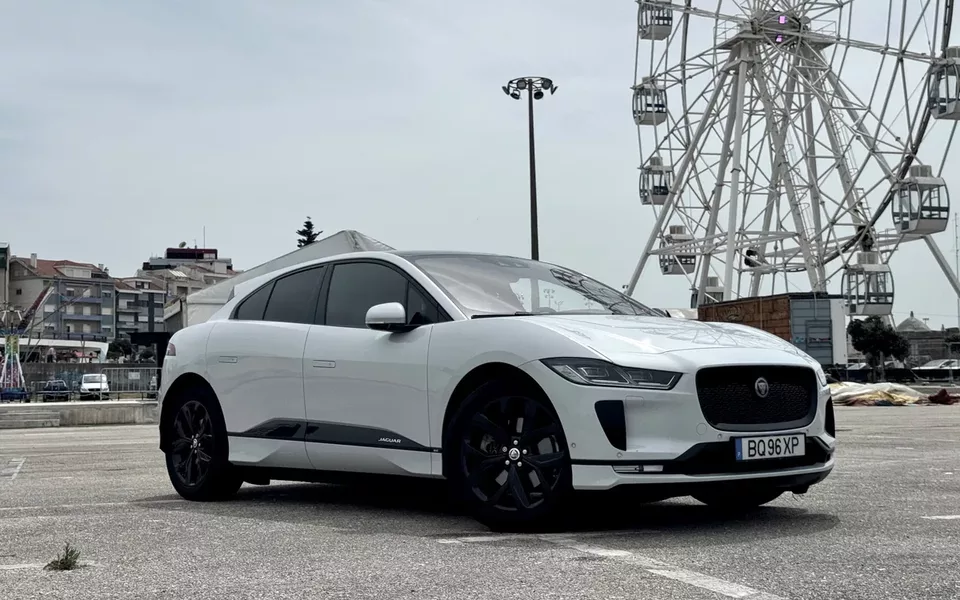 Jaguar I-Pace EV400 AWD SE