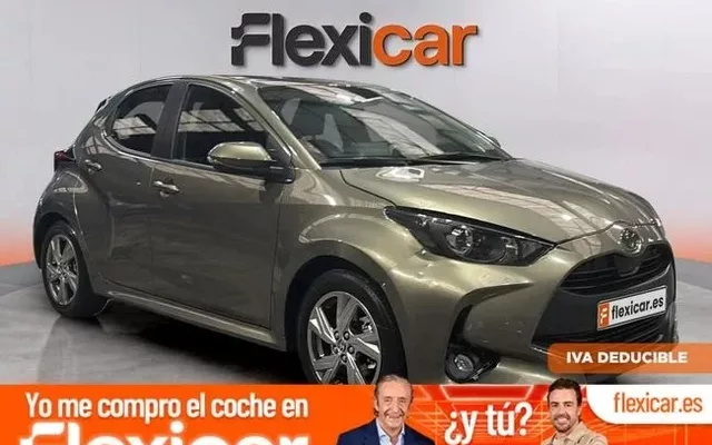 TOYOTA Yaris Yaris 120H 1.5 Active Plus - 19990€ en Reocín