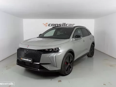 DS DS7 4x4 E-Tense Performance Line+ EAT8